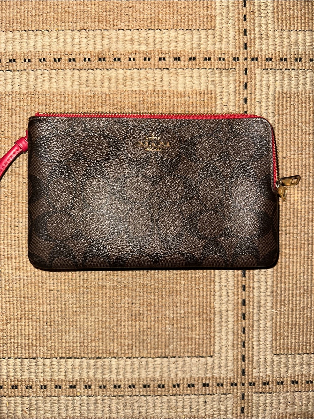EUC XLarge Double Coach Signature Brown Wristlet with Red Trim